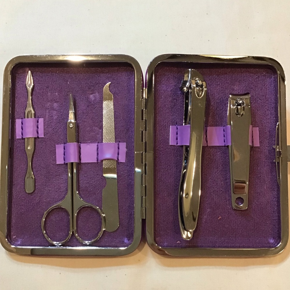 Manicure Kit/5 Tools - Picture 6 of 7